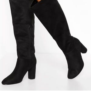 Wide Width Block Heel Knee Hight Boots